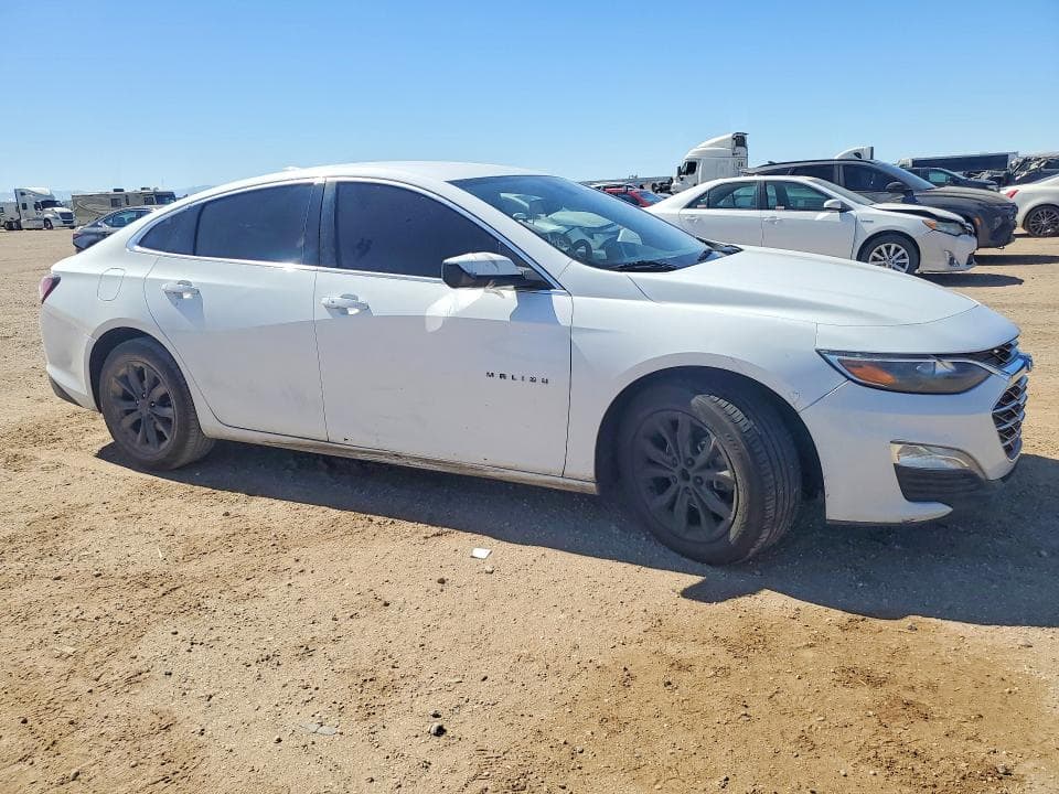 2020 CHEVROLET MALIBU LT 4
