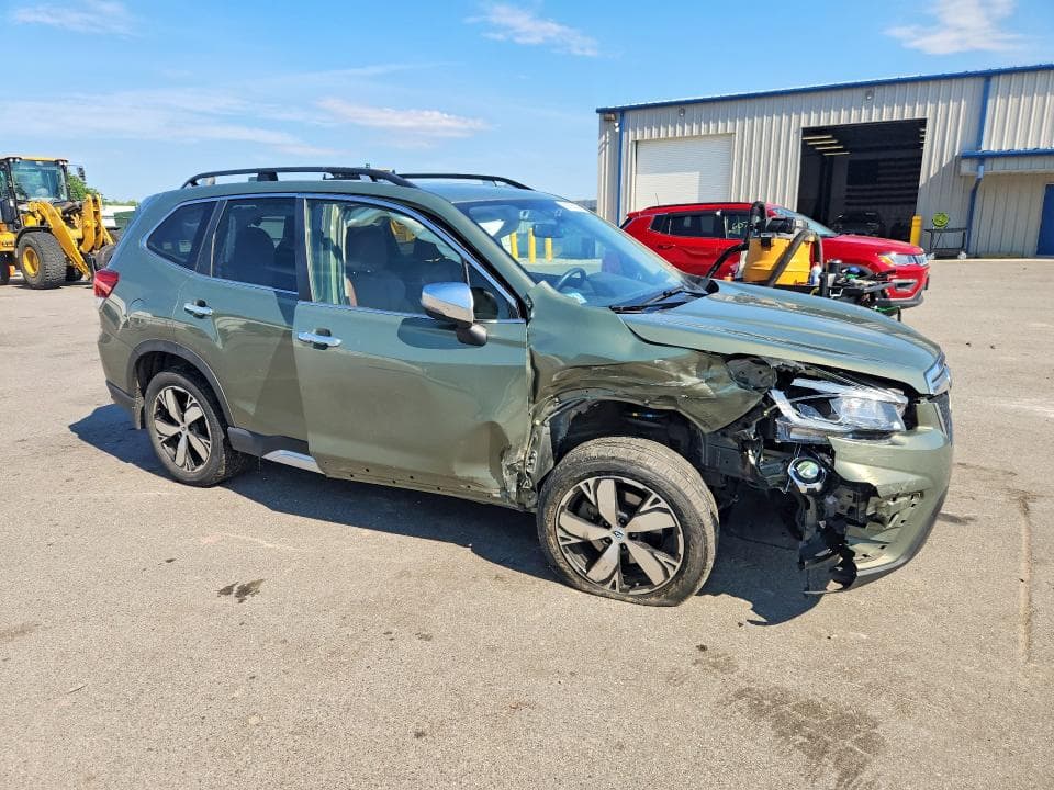 2019 SUBARU FORESTER TOURING 4