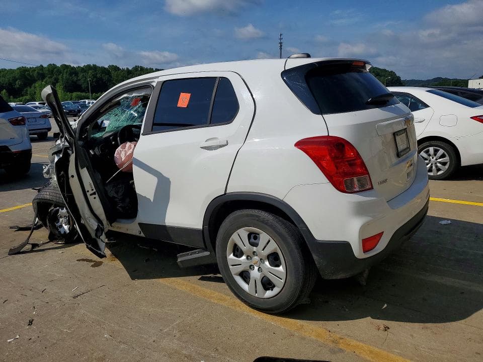 2018 CHEVROLET TRAX LS 2