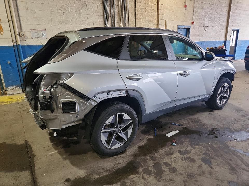 2026 HYUNDAI TUCSON SEL 3