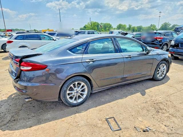 2020 FORD FUSION SE 3