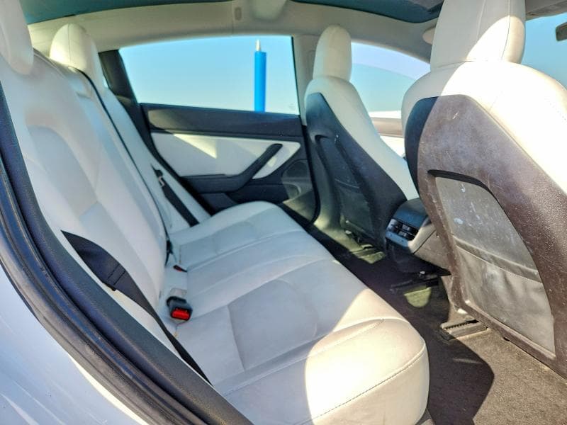 2019 TESLA MODEL 3 10