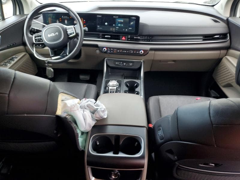 2025 KIA CARNIVAL EX 8