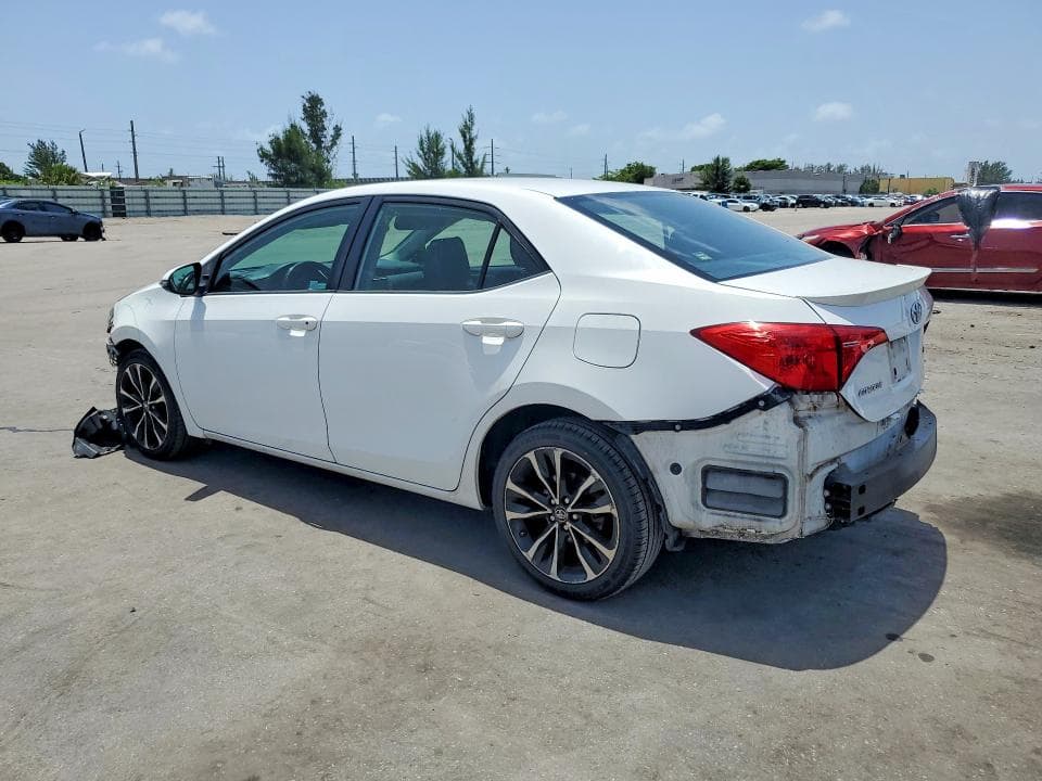 2019 TOYOTA COROLLA SE 2
