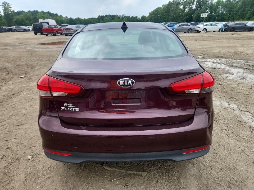 2018 KIA FORTE LX 6