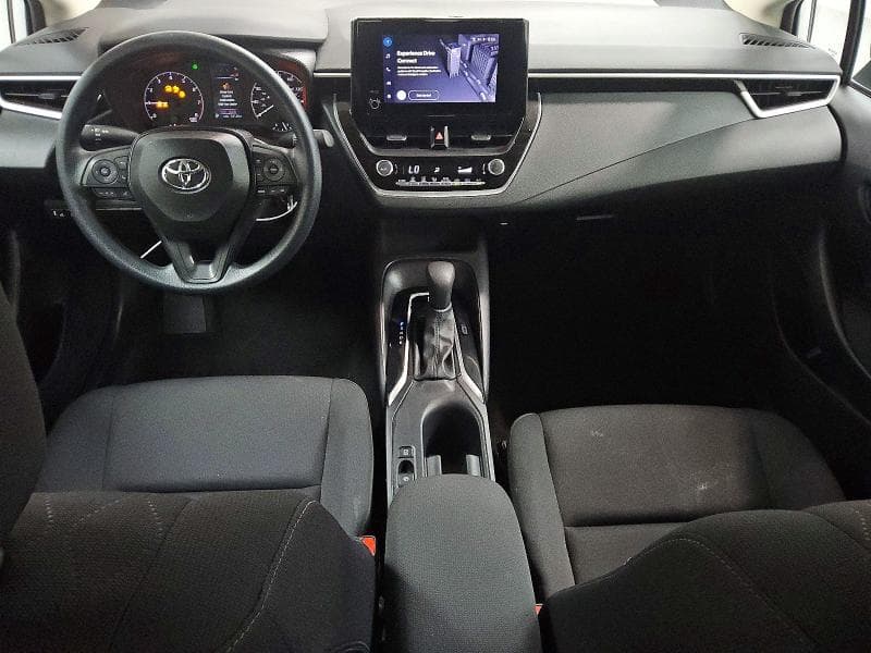 2025 TOYOTA COROLLA LE 8