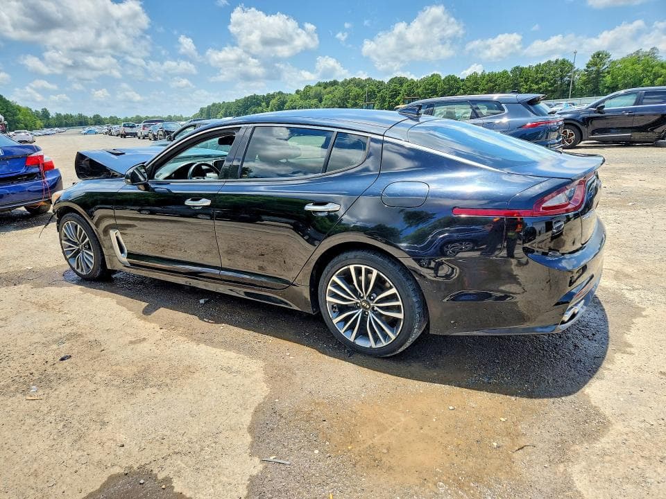 2019 KIA STINGER BASE 2