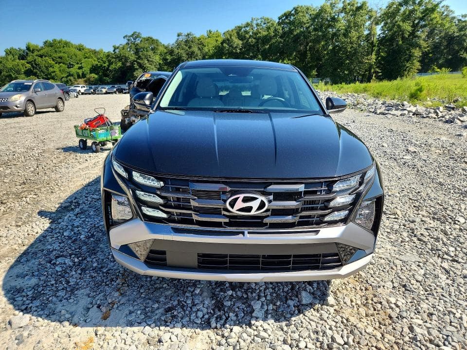 2026 HYUNDAI TUCSON BLUE SE 5