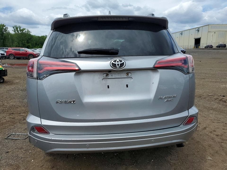 2017 TOYOTA RAV4 PLATINUM 6