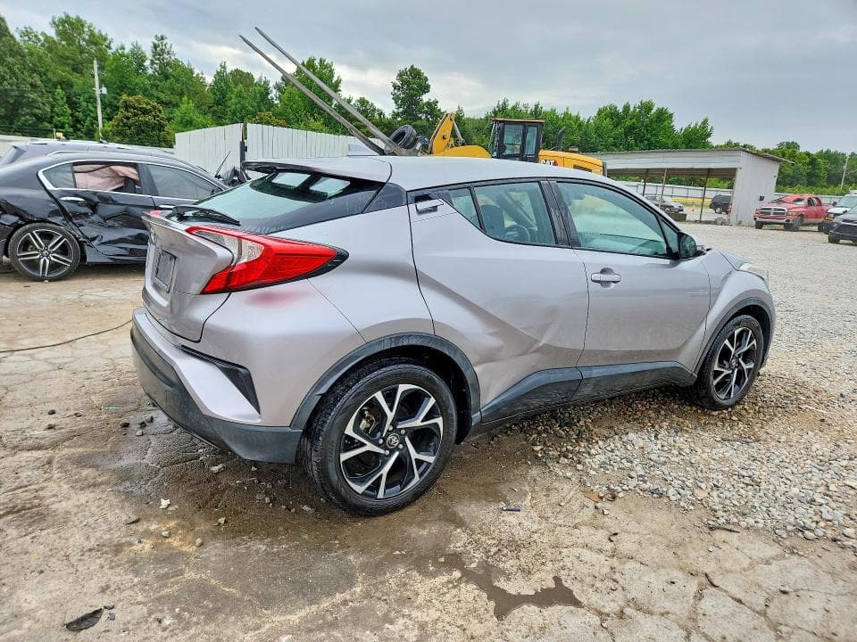 2018 TOYOTA C-HR XLE PREMIUM 3