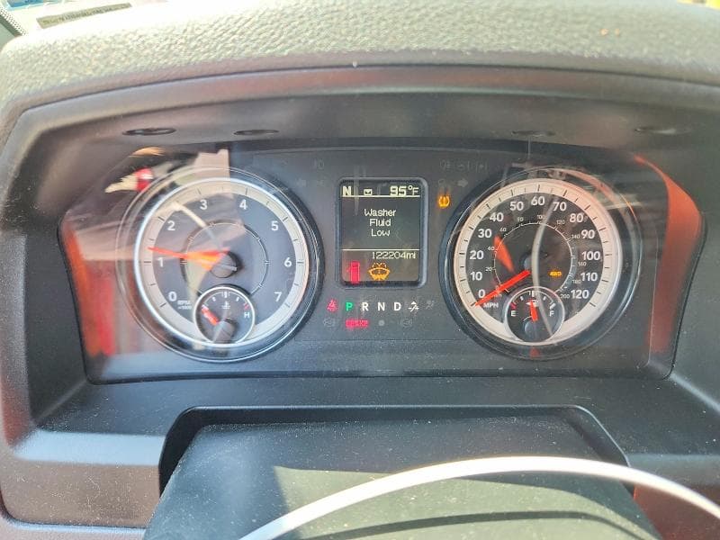 2019 RAM 1500 CLASSIC SLT 9