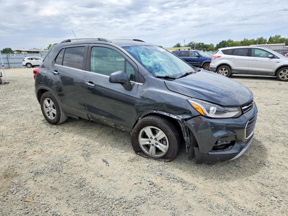 2018 CHEVROLET TRAX 1LT 4