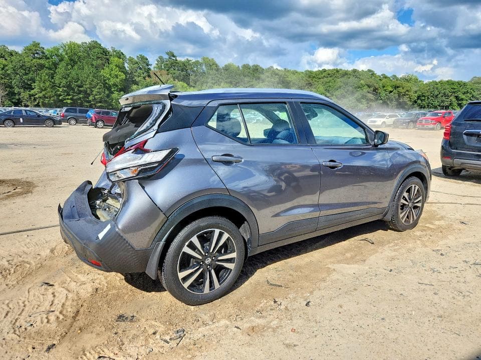 2020 NISSAN KICKS SV 3