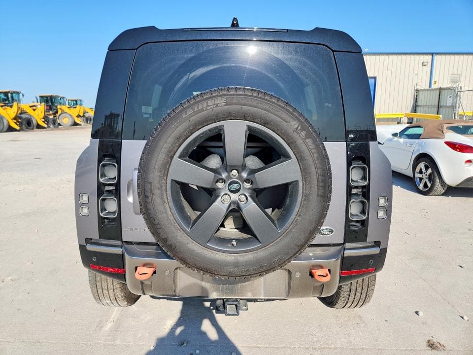 2020 LAND ROVER DEFENDER 110 BASE 6