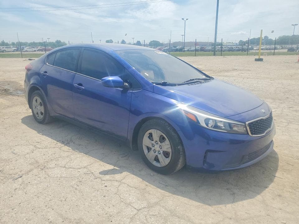 2017 KIA FORTE LX 4