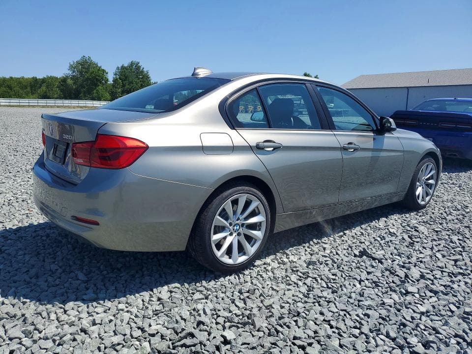 2018 BMW 320 XI 3