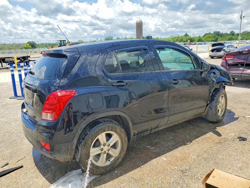 2020 CHEVROLET TRAX LS 3