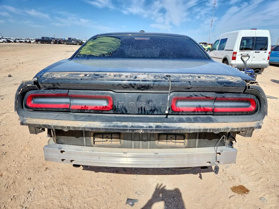 2022 DODGE CHALLENGER SXT 6