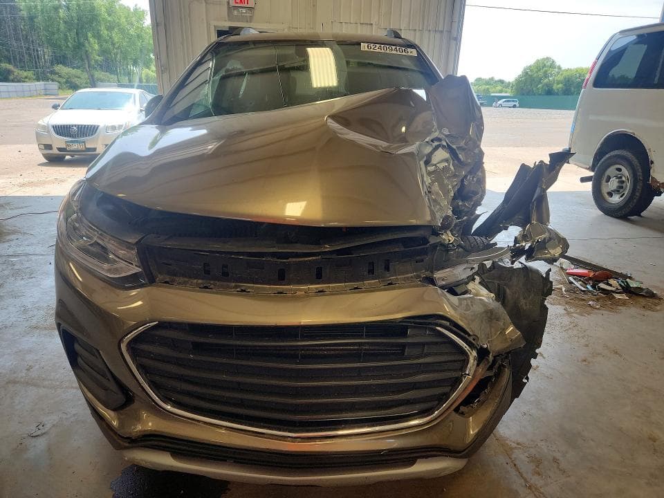 2020 CHEVROLET TRAX 1LT 5