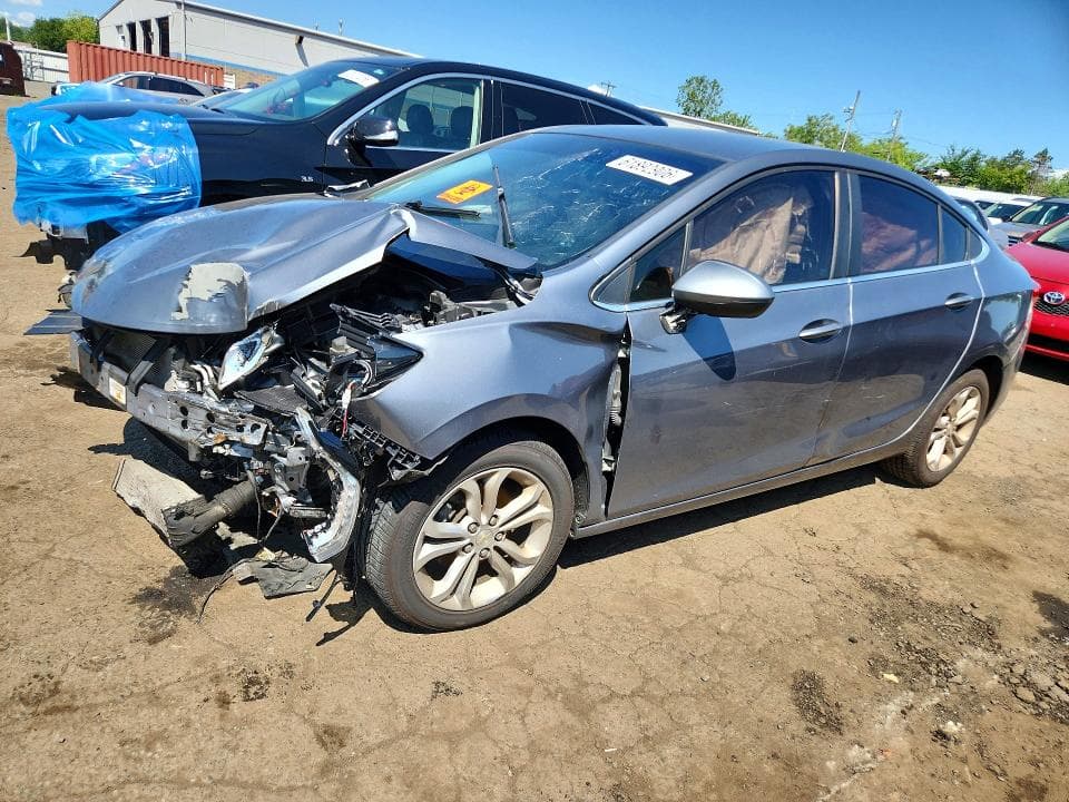 2019 CHEVROLET CRUZE LT - 1