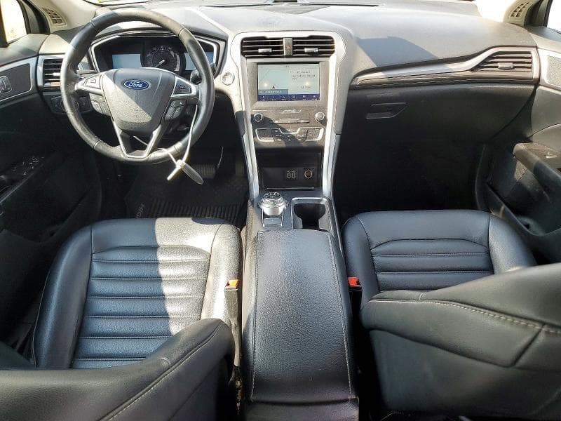 2020 FORD FUSION 8