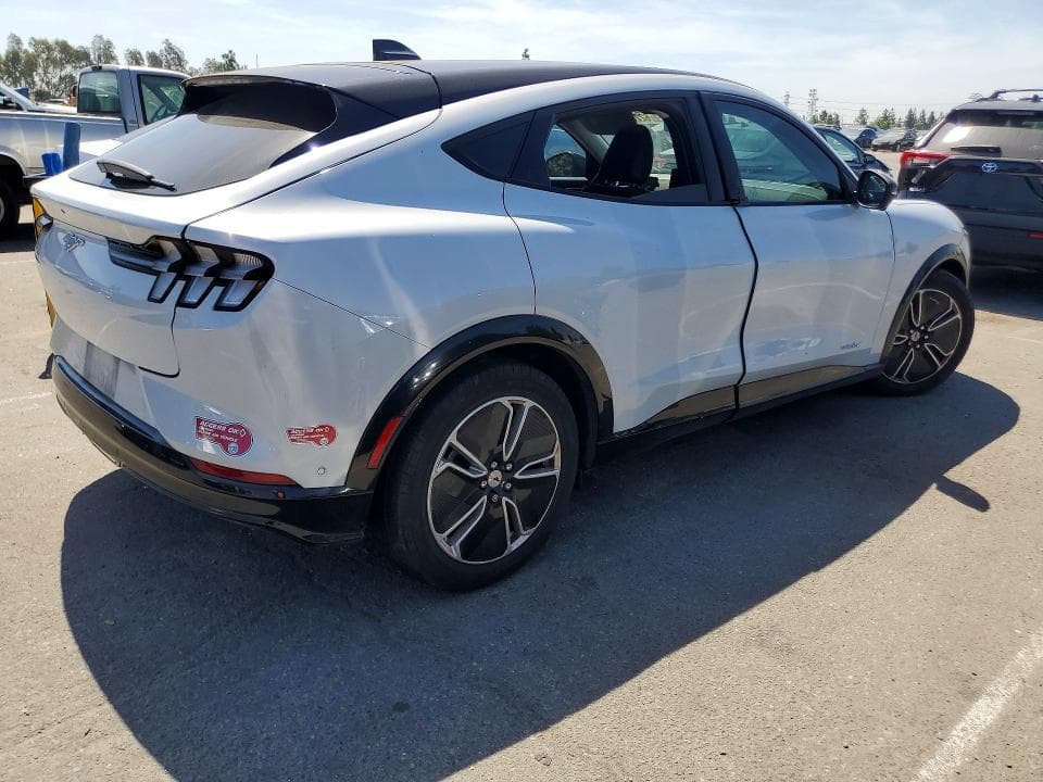 2023 FORD MUSTANG MACH-E PREMIUM 3