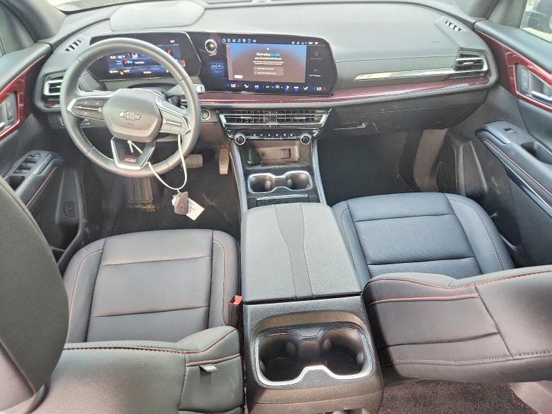 2025 CHEVROLET TRAVERSE Z71 8