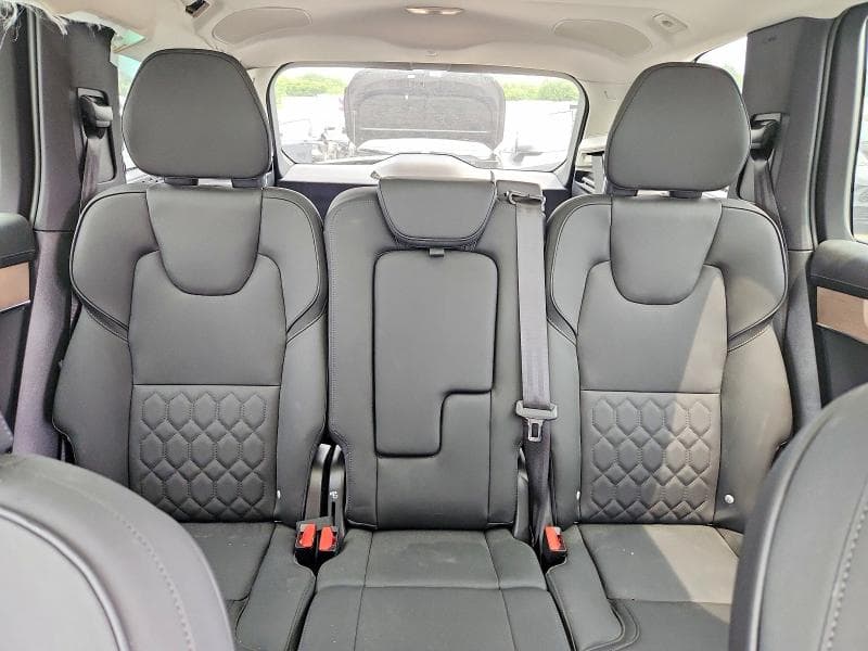 2026 VOLVO XC90 PLUS 10