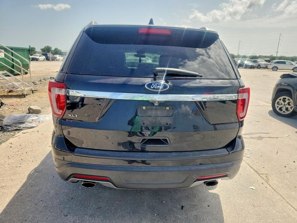 2018 FORD EXPLORER XLT 6