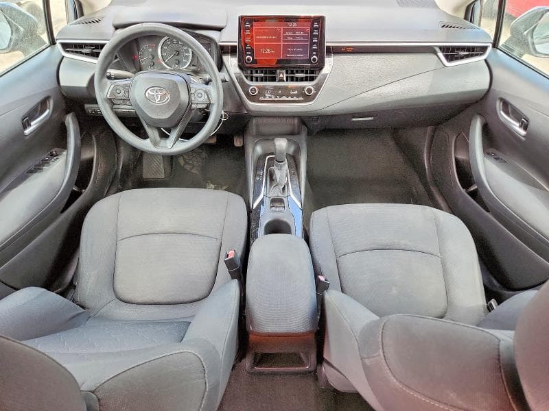 2020 TOYOTA COROLLA LE 8