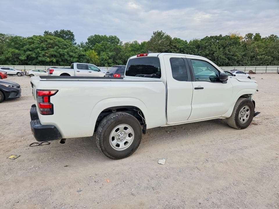 2022 NISSAN FRONTIER S 3