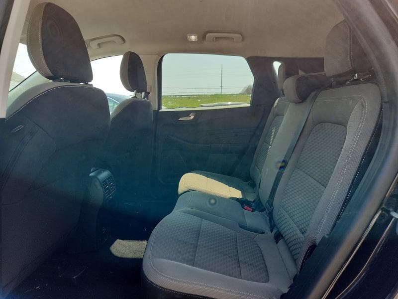 2021 FORD ESCAPE SE 11