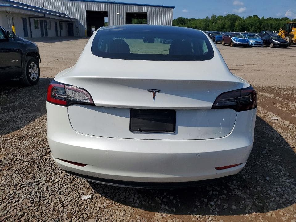 2020 TESLA MODEL 3 6