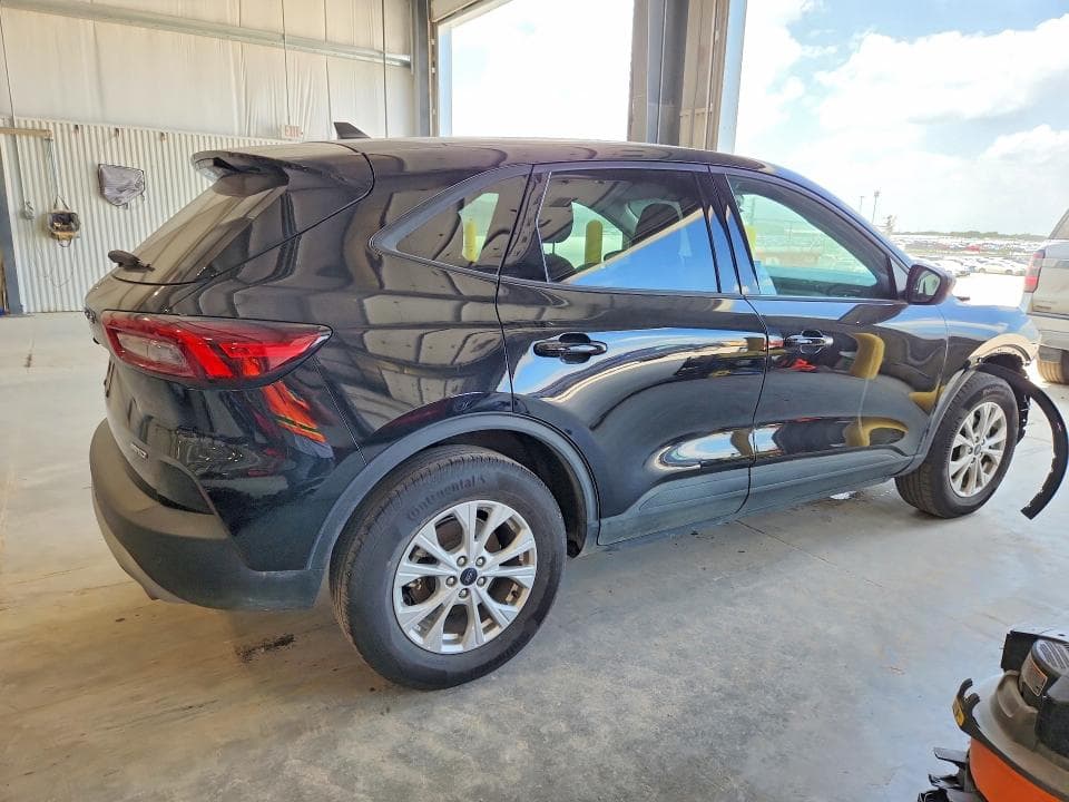 2025 FORD ESCAPE ACTIVE 3