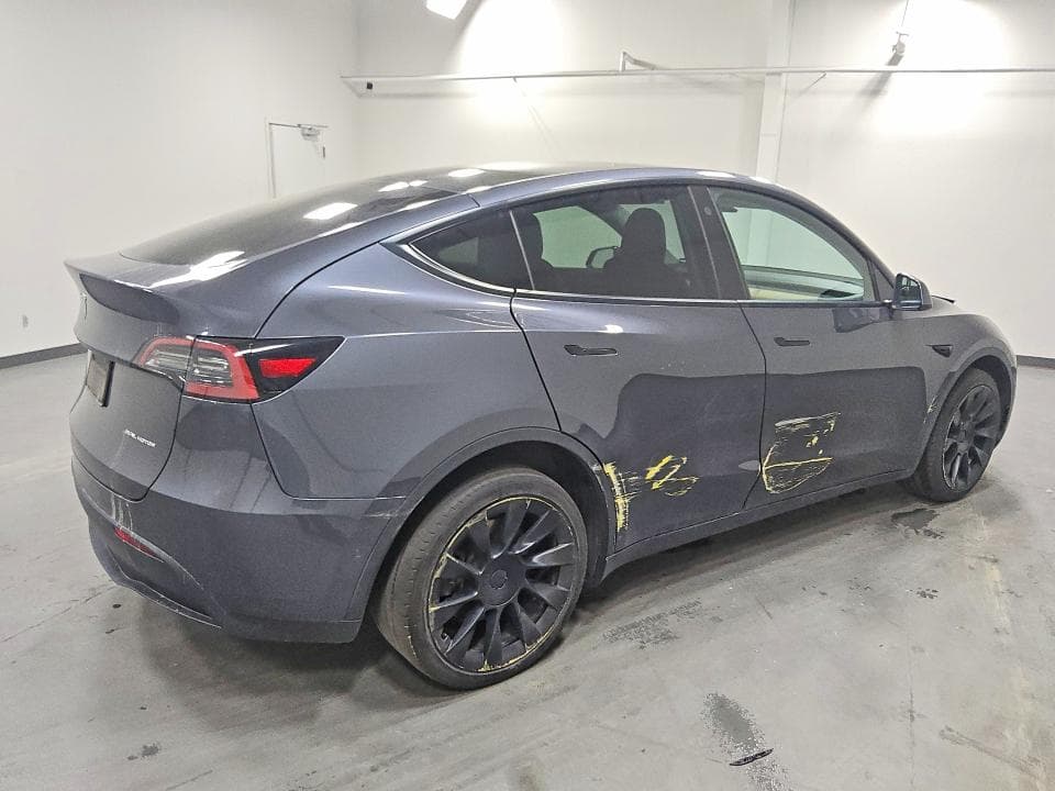2021 TESLA MODEL Y 3
