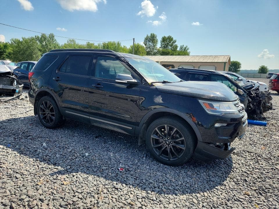 2018 FORD EXPLORER XLT 4