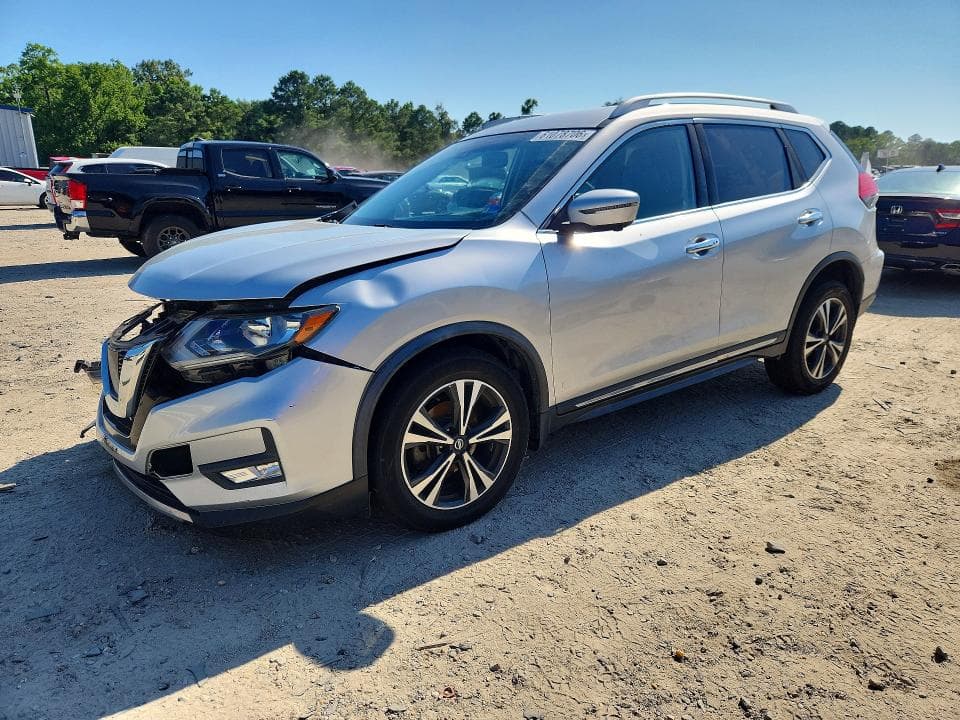 2017 NISSAN ROGUE SL - 1