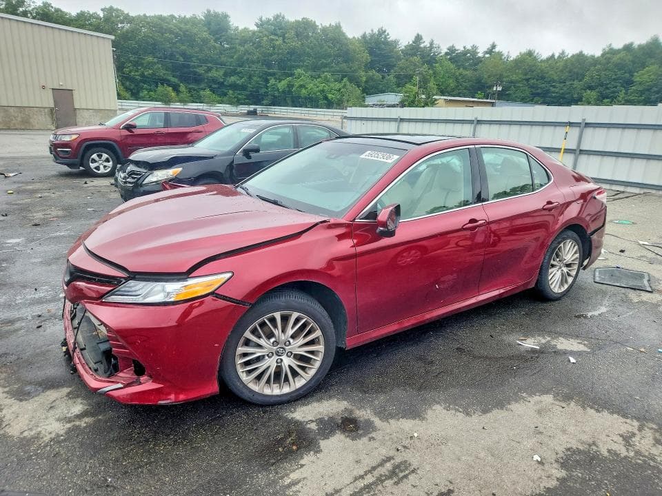 2018 TOYOTA CAMRY XLE - 1