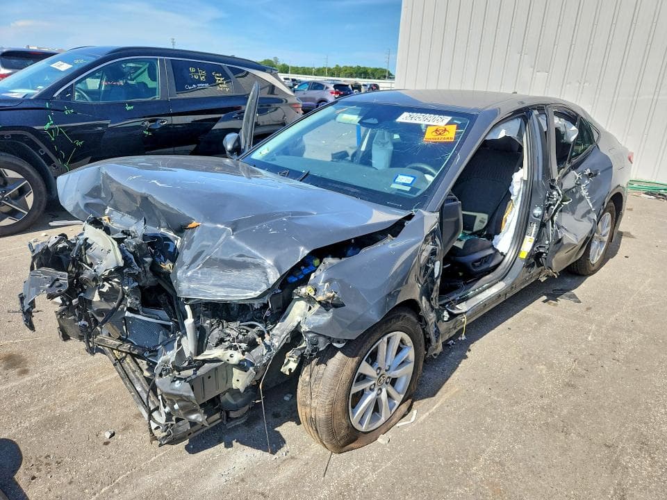 2026 TOYOTA CAMRY LE - 1