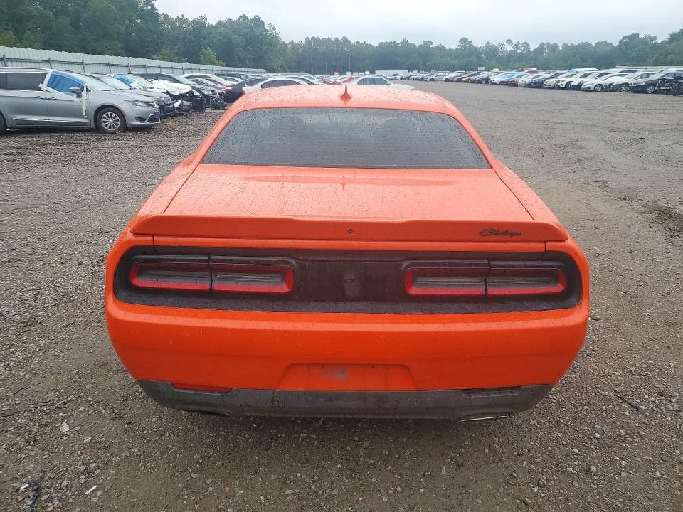 2017 DODGE CHALLENGER SXT 6