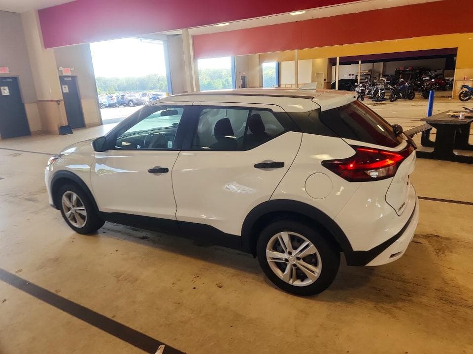 2023 NISSAN KICKS S S 2
