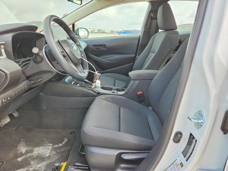 2026 TOYOTA COROLLA LE 7