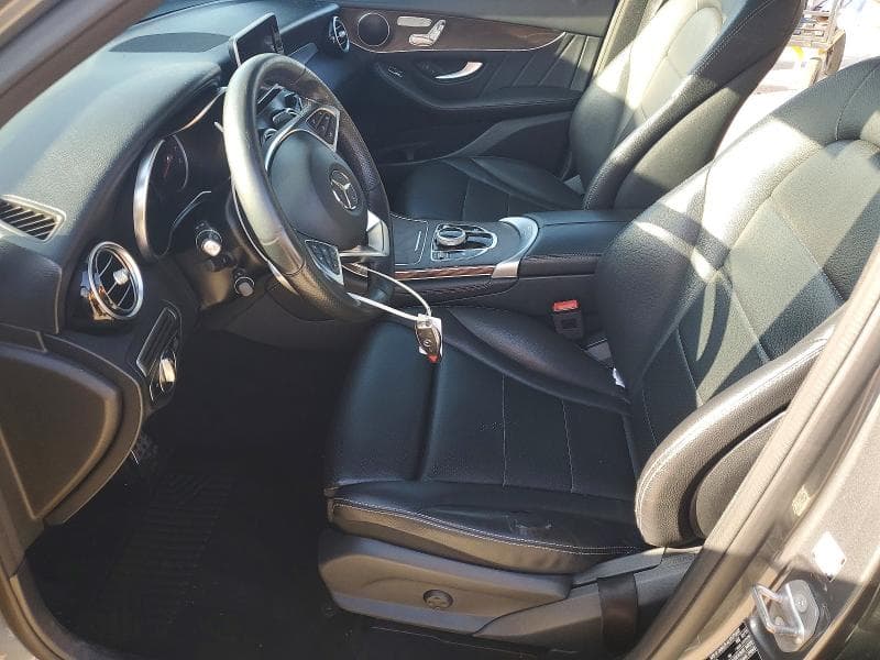 2019 MERCEDES-BENZ GLC 300 7