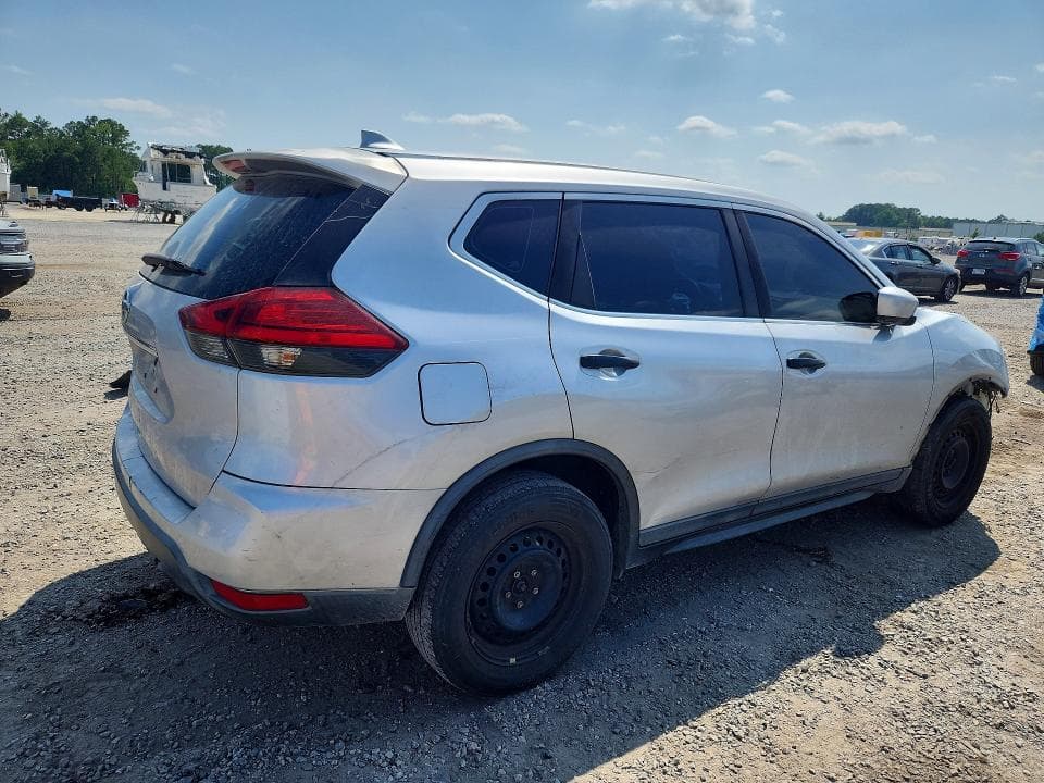 2017 NISSAN ROGUE S 3