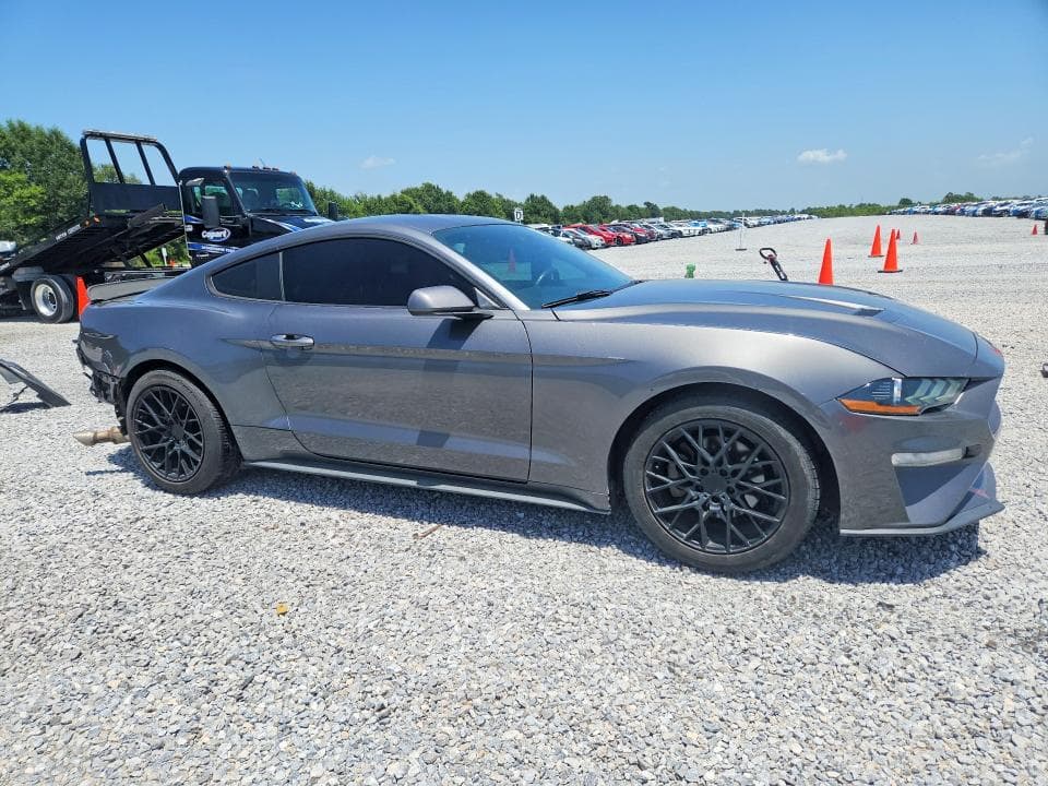 2021 FORD MUSTANG 4