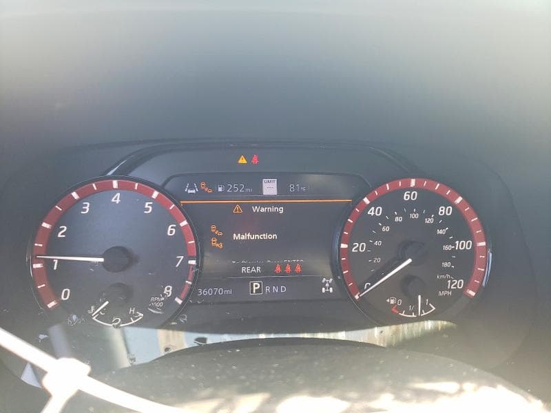 2023 NISSAN FRONTIER PRO-4X 9