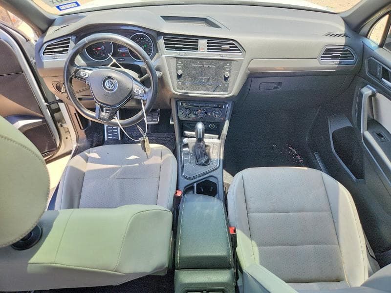 2021 VOLKSWAGEN TIGUAN SE 8