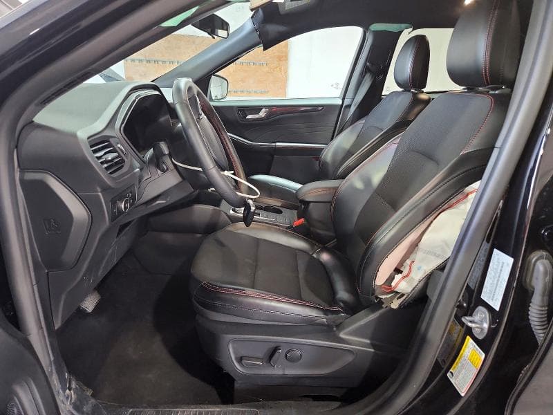 2025 FORD ESCAPE ST LINE SELECT 7