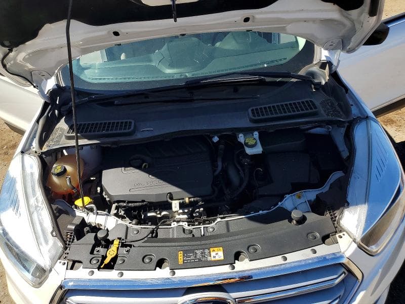 2018 FORD ESCAPE SE 11
