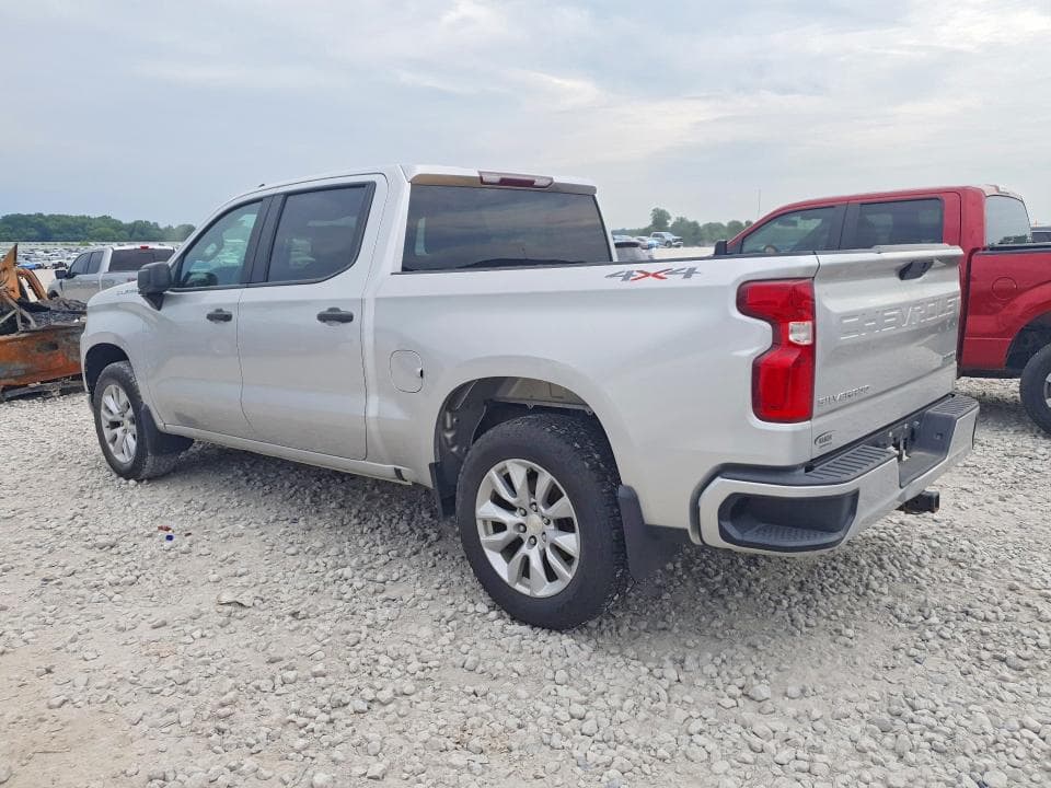 2020 CHEVROLET SILVERADO K1500 CUSTOM 2